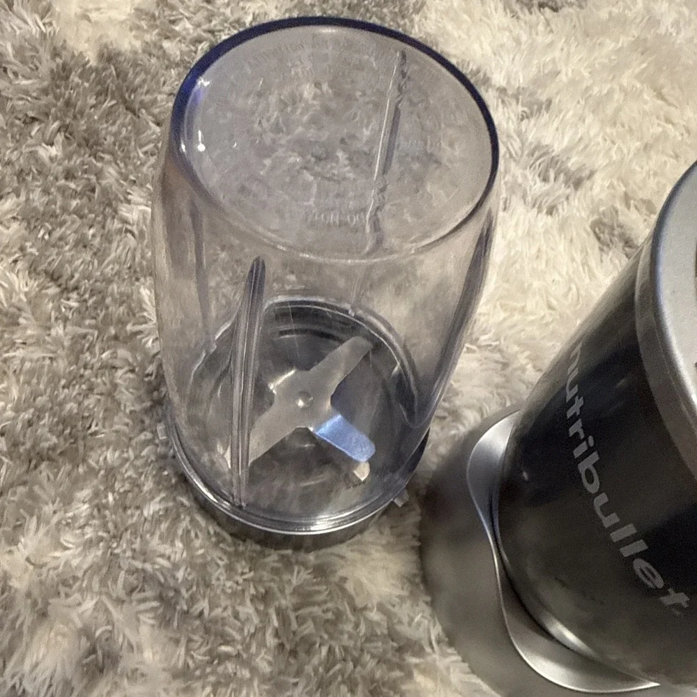 Nutribullet 600W Original Personal Blender Gray NBR-0601WM Cup Lid Ring Manual